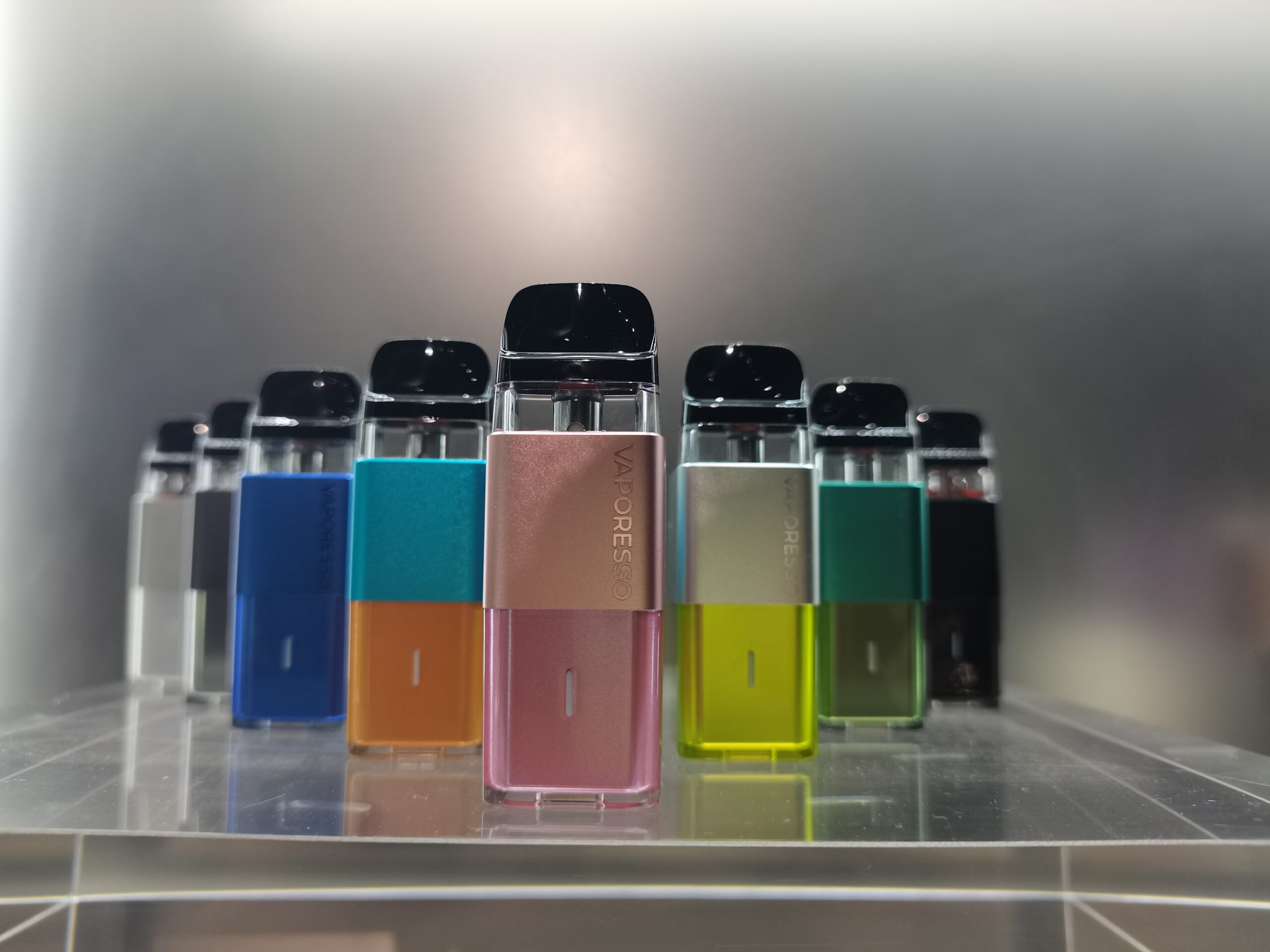 Vaporesso XROS Cube Pod Vape Kit - Image 3